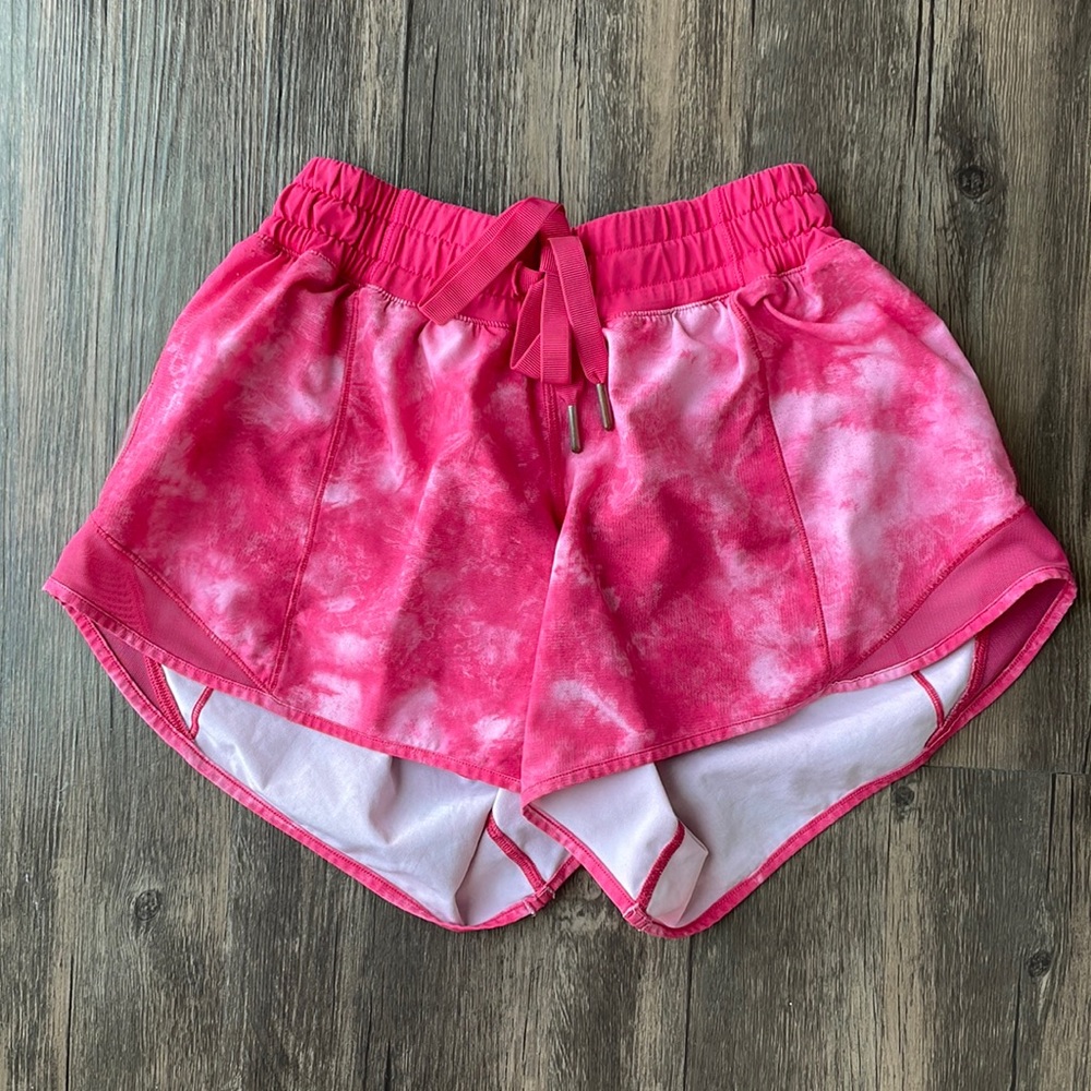Lululemon Hotty Hot Shorts